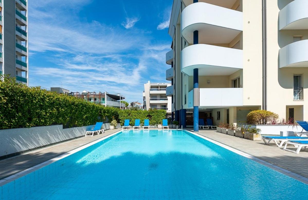 Green Holiday Wohnung Mit Schwimmbad Bibione Zewnętrze zdjęcie