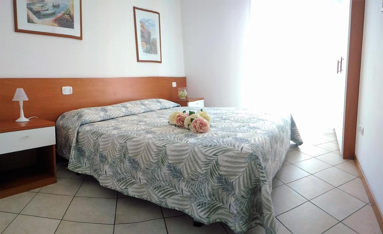 Green Holiday Wohnung Mit Schwimmbad Bibione Zewnętrze zdjęcie