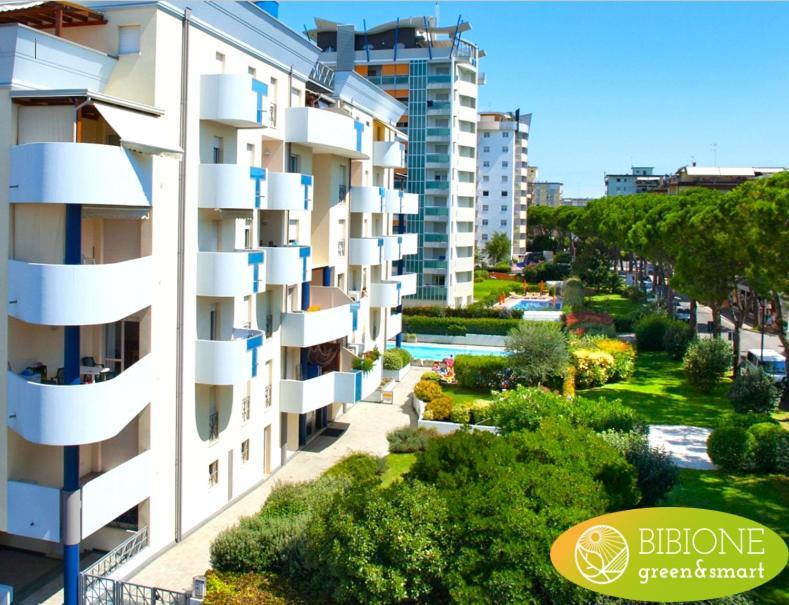Green Holiday Wohnung Mit Schwimmbad Bibione Zewnętrze zdjęcie